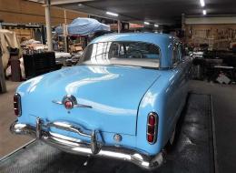 Packard 200 Sedan